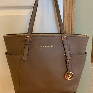 GUC Michael Kors tote purse
